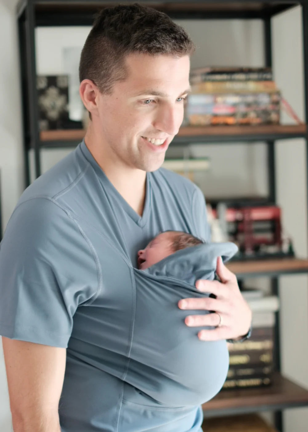 Babino T-shirt With Baby Hood